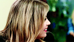 allenssnows:  yearbook awards  ★ tylers-hoechlin requested: Pretty Little Liars + nicest smile: Hanna Marin   💖💖💖