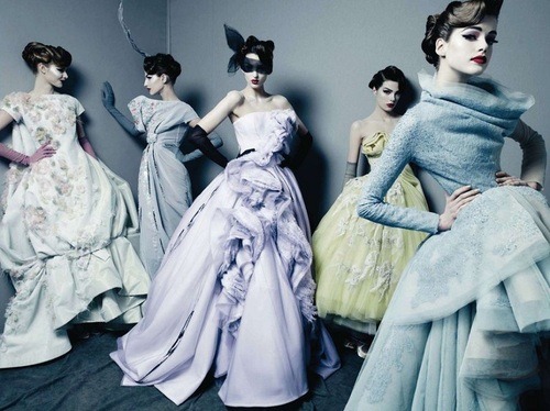 Not Ordinary Fashion #fashionisart — What is Haute Couture?