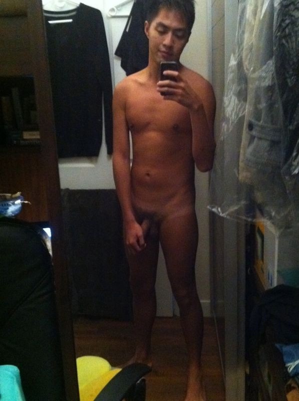 hot4asianmale:  See more at: Hot4AsianMale.tumblr.com 