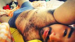 hekthorchavira:  🐻✌🌞 #Morning #BEAR #beardedvillains #beardlovers #beardgang #gaybearded #beardedman #gaydude #beardedguy #bigboy #oso #handsomegay #instashot #instalike #instagood #instagay #bearlover #menwithbeards #lips #kissablelips #kissable