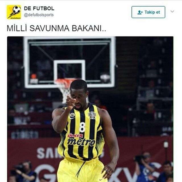 Milli Savunma bakanı