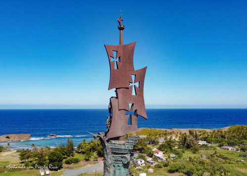 Estatua de Colón, Arecibo, Puerto Rico