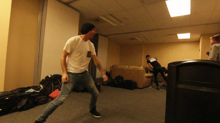 insomniaonhigh:  Alex Gaskarth found out he should have been in a metal band instead of being gay with his 3 best friends. 