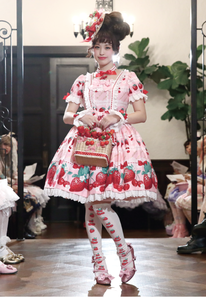 Dessert Berry OP by Angelic Pretty