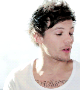 tommogifs:x #prev tags #and hed shove you off him  #and shoot you a look