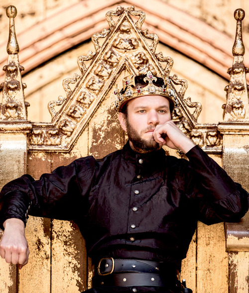 miracule:david sturzaker as henry bolingbroke (henry IV) in richard II (2015)