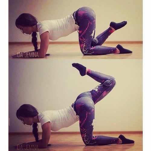 hotties-in-yogapants: Check out our gallery for more pics
