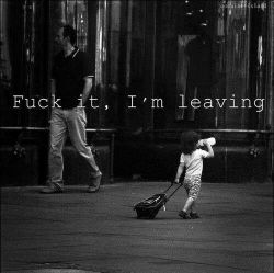 nohtyhumor:  Yep, I’m leaving! … #smile #funny #charming