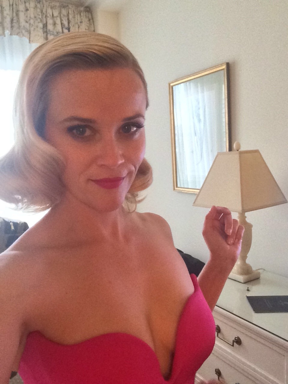 ifihadasisteridfuckher:  Possible Reese Witherspoon leaked photos