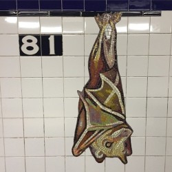 cellblock2:  bat mosaic in a subway 