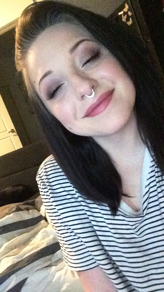 letlovebetheanswer:  How all my selfies look when I’m baked.