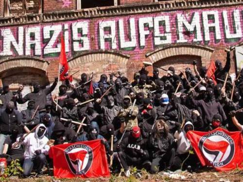 ready-to-fight:  Tomorrow at 10am - Nazis try to demonstrate in our antifascist area in berlin/kreuzberg. - we meet at 10am - metro station moritzplatz -we are ready ;)  have fun ;) 