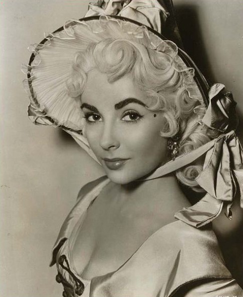 gwendolyne85: Elizabeth Taylor pour le film Beau Brummell par Virgil Apger