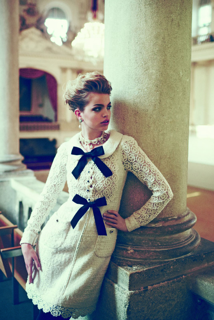 fashion&ndash;victime:  Daphne Groeneveld by Arnaud Pyvka for Bergdorf Goodman