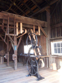 wood-is-good:  (via Hassett Millwrights - Historically accurate wind and water mill repair and restoration.)