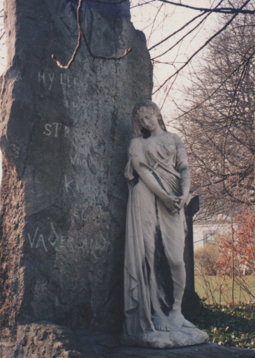 XXX ipsofactostore:  Gent Cemetery, Belgium March,1995. photo