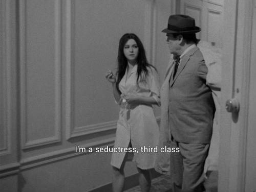 scenephile: I’m a seductress, third class.