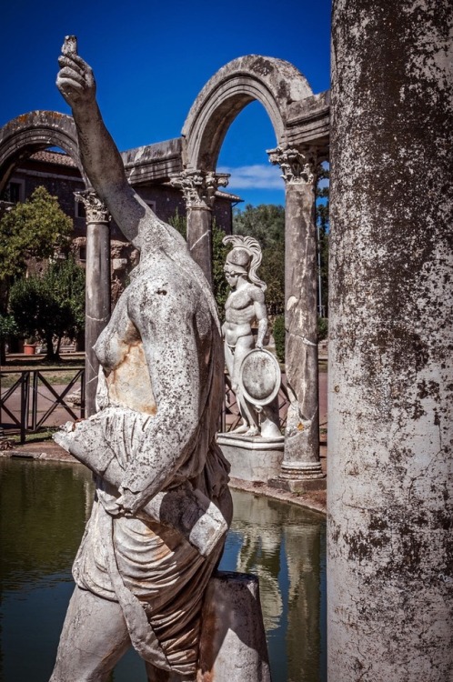 malemalefica:The Villa Adriana, is one of the most famous Roman archaeological complexes. It is loca