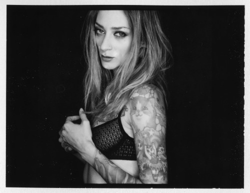 polaroid Joshua Black Wilkins - Theresa Manchester