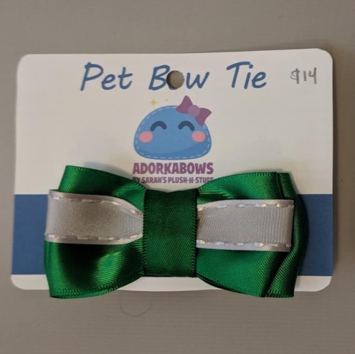 I made bow ties for pets. They have 4″ soft loop-and-latch straps that go around your pet’s collar. 