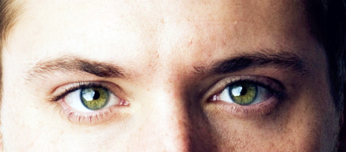 sixdrops666:  eyes of Jensen Ackles. 