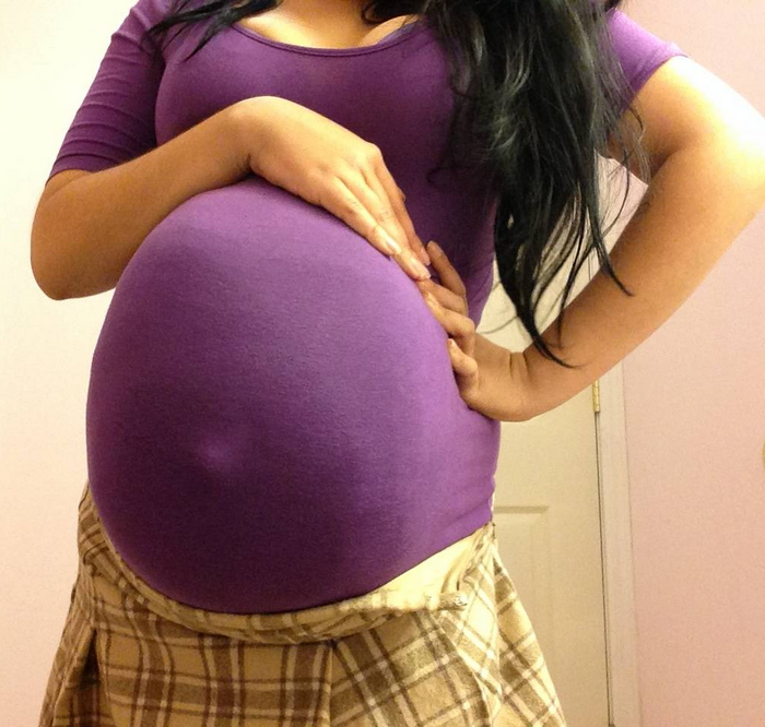 princess-noras-babies:  I remember when I used to fit into this skirt…….    