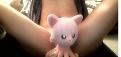 honeyy-drip:  tentacle kitty