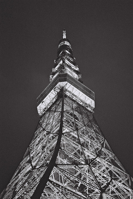 swiftbeat - Tokyo Tower (by Shoji Kawabata)