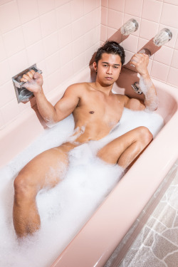 Dpollar1:  The First Photo In This Blog Post Of Bryan In The Bathtub Was Taken On