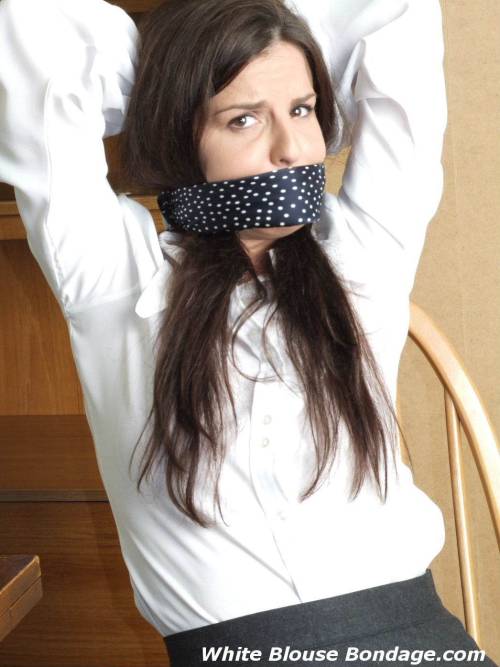 nowheretohide14:  The very cute Kobe Lee. One of the Top 10 bondage models out there. She’s appeared on many different sites.