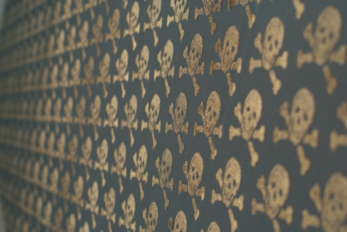 gothiccharmschool:steamxlove:Skull Wallpaper - Bronze Flock on Oil Slick.  The signature paper featu