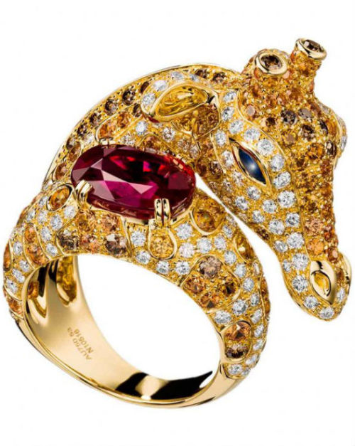 hautetramp: {Daily Jewel} Boucheron Zarafah Ring {Daily Jewel} Zarafah Ringset with rubies, blue sap
