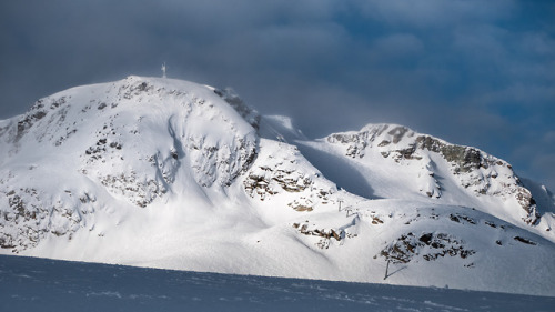 Still looks like winter at top of Peak Chair, Whistler 04/08/2018