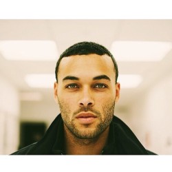 donbenjamin:  Got a good snap shot today by @kat_in_nyc at the @bloomingdales store 