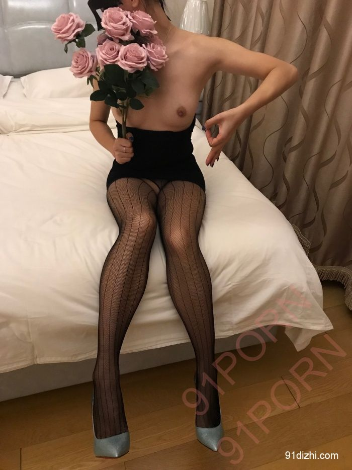 夜色高跟鞋夫人第三季，内射，三款情趣丝袜高跟极致诱惑