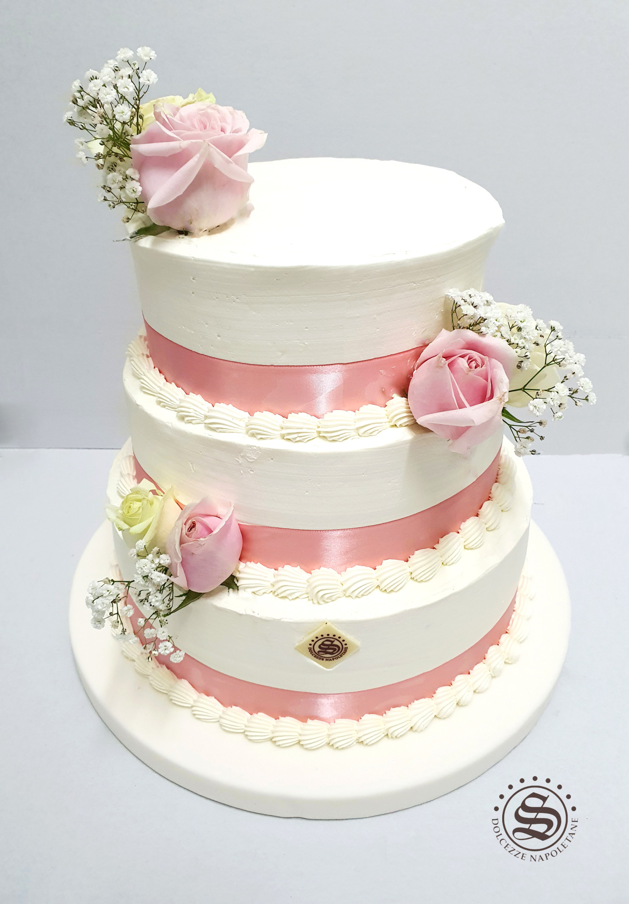 Pasticceria Seccia Kinder Bueno Cake Pasticceria Seccia Kinder Bueno Cake