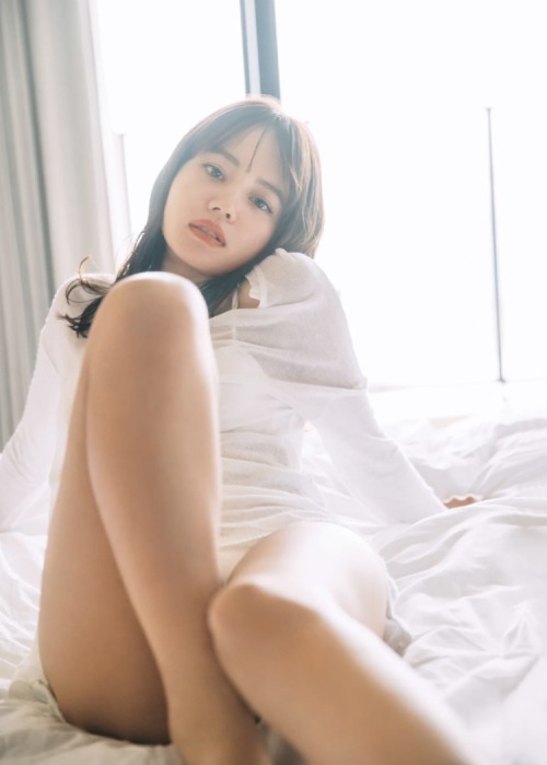 kraqsxx:FRIDAY　2021年1月1日号2020年12月18日発売ありのままの私　NANAMI