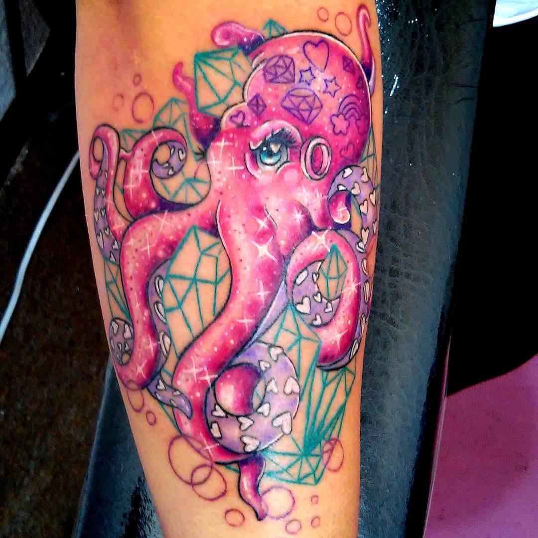 anunnakitattoo:  Asi va el kraken rosita de Meli 💖😊 tan kawaii como ella haha