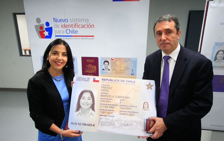jaidefinichon:  Nuevo carnet cabros!! El problema ahora… “Como xuxa lo meti en