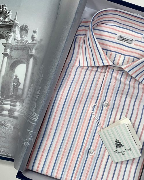 This #finamore shirt is handmade with a refined 100% cotton italian luxury fabric by Carlo Riva sinc