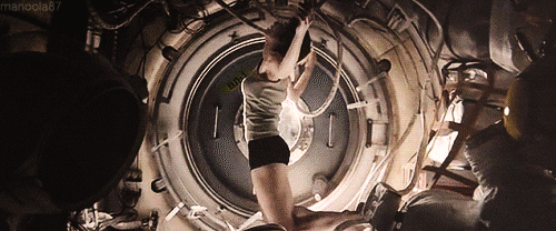 hexington:  manoola87:  Gravity (2013)  Was worth seeing for this shot alone.