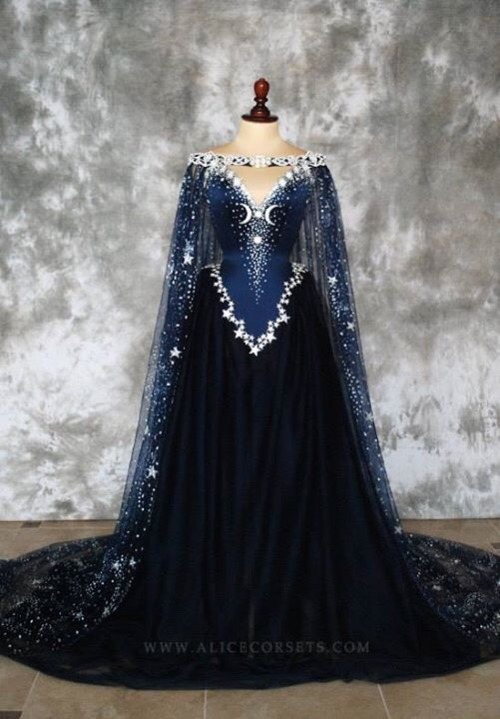 theprinceofsnark:owlmylove:what i’ll wear when i ascend the throne of the galactic empireIf this isn