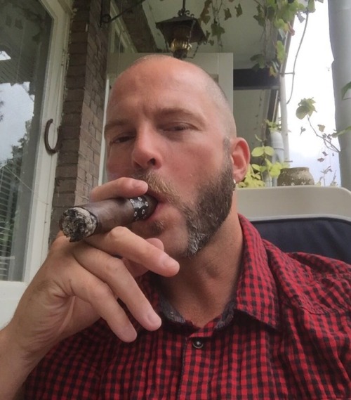 Smokin An Asylum The Way A Man Should.