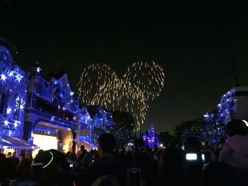 thelifeofabbey:  Favourite pictures from my trip to Disneyland this year ❤️