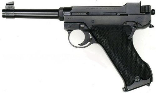 The Lahti L-35 and Husqvarna M/40,In 1935 Finnish gun designer Aino Lahti created a new pistol for u