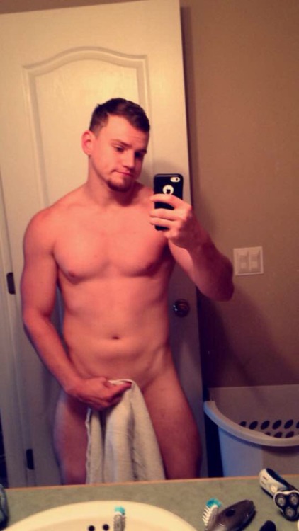 redneckbubba71:  Here’s Jessie Boy!!!!!! Kinda disappointed, he kept going on about how big he was then came out and said he’s around 6, but atleast he’s thick.   #countryboy #redneck #nakedcowboy  Hot Country boy!  Hot country cock!