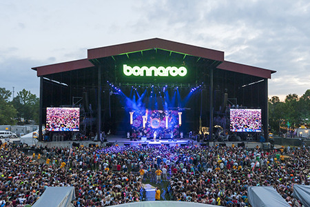 bonnaroo:
“We’re excited to announce that redbull TV will be livestreaming four days of Bonnaroo 2015 magic. Watch the 3-channel webcast on June 11-14!
”