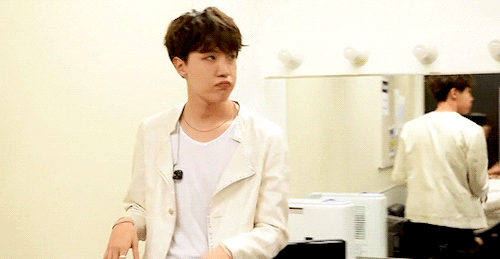 jaayhope:pouty bb