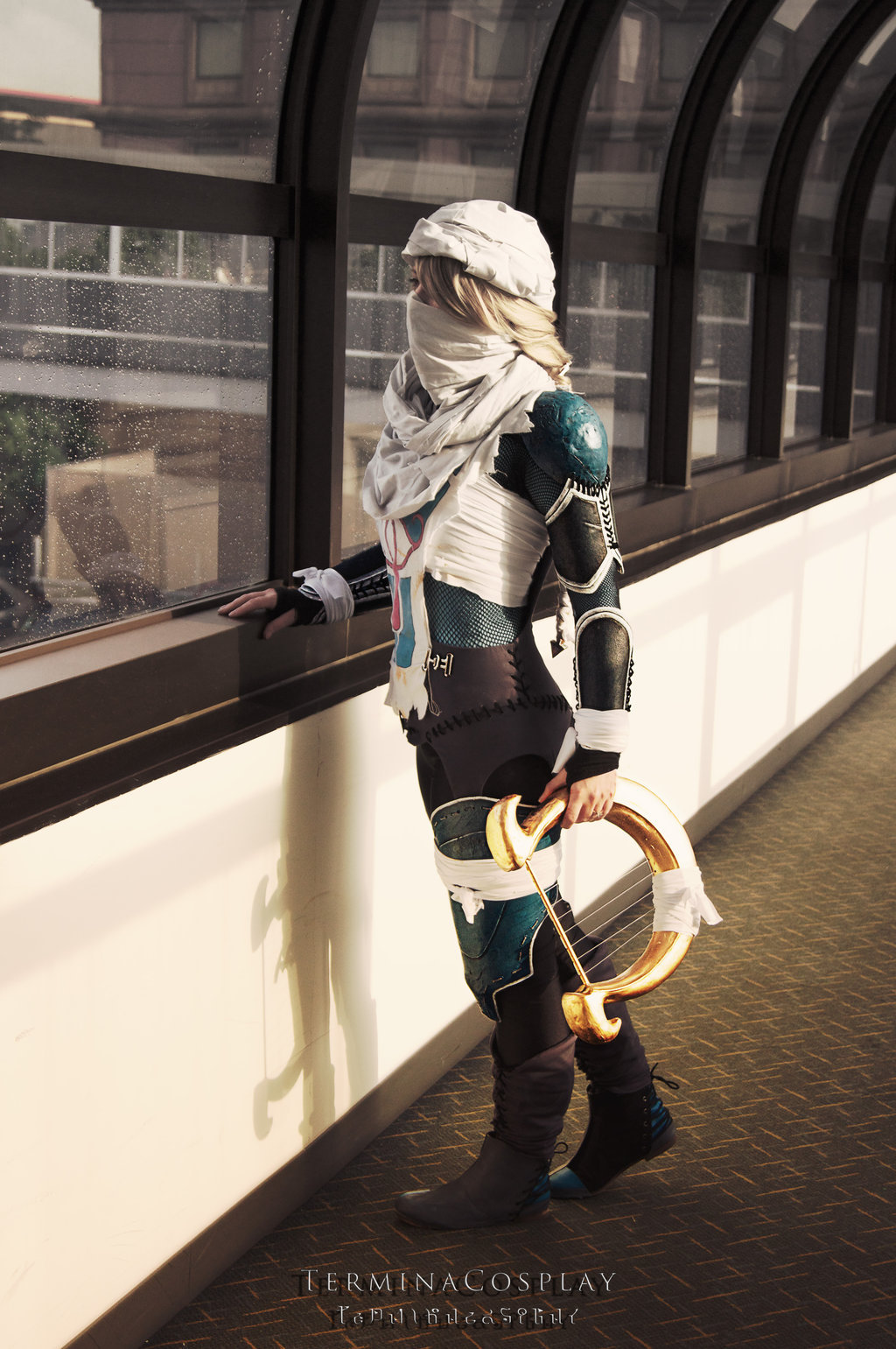 thegameisalife:  Esperando a Link Waiting for Link By TerminaCosplay