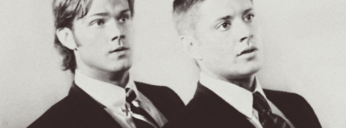 green-circles:lemondropsonice:S11 Countdown: 40 days or N°5 in the  series “Winchesters in suits” - 